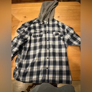 Aeropostale hooded flannel, XL